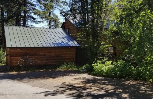 Wenatchee House | Beautiful Mountain Retreat @ Mission Ridge (31+ days only)