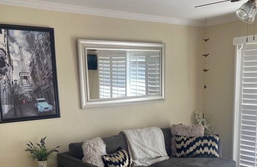 Point Loma Apartment | Beautiful Studio on the water in Shelter Island! Walk to cafes/shops and boats!