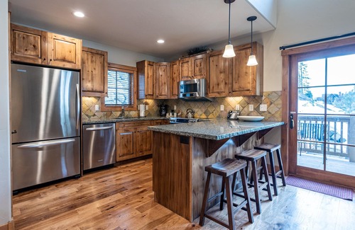 Tamarack Resort House | Beautiful Townhome|Private Hot Tub, Ski-In/Ski-Out