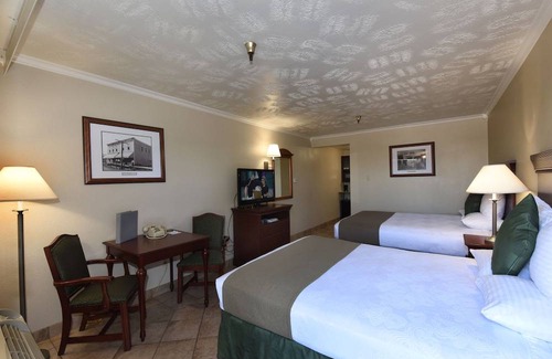 Buena Hotel | Best Western Plus Ahtanum Inn