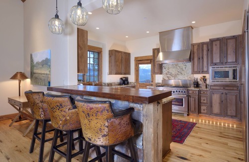 Big Sky Condo | Big Sky Vacation Rentals: Cowboy Suite 2D
