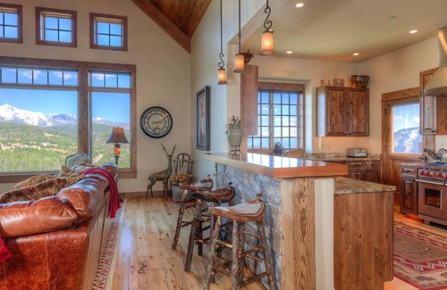 Big Sky Condo | Big Sky Vacation Rentals: Cowboy Suite 6D