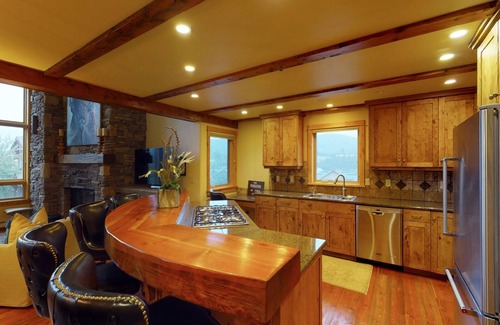 Big Sky House | Big Sky Vacation Rentals: Black Eagle 16