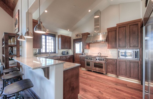 Big Sky Condo | Big Sky Vacation Rentals: Cowboy Suite 7C