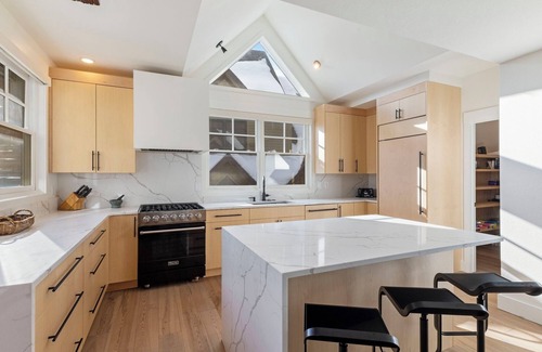 Saddle Ridge House | Book a Holiday Stay Today! Ski-in, Ski-out Townhome with Hot Tub and Fireplace!