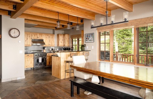 Big Sky House | Book Now for Winter Stays! Cowboy-Chic, Ski-In/Ski-Out Home with Mountain Views!