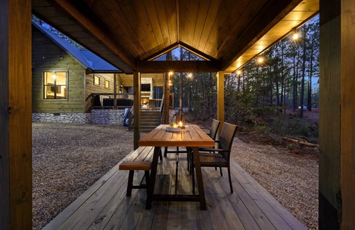 Broken Bow Cabin | Cabin ∙ 1 bedroom ∙ 4 guests