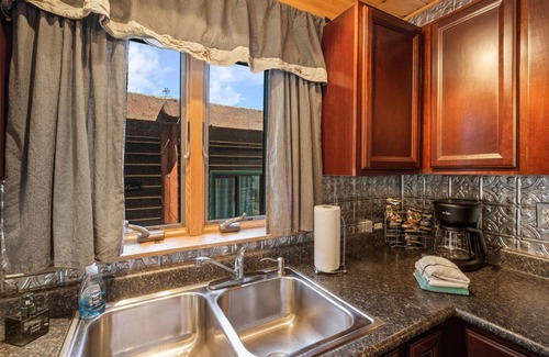 West Yellowstone Cabin | Cabin ∙ 2 bedrooms ∙ 8 guests