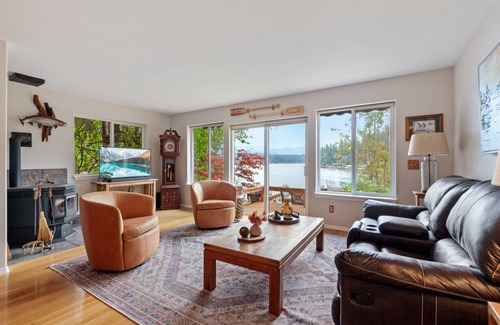 Hayden Cabin | Cabin ∙ 2 bedrooms ∙ 8 guests