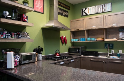 Pacific Beach Hostel | California Dreams Hostel - Pacific Beach
