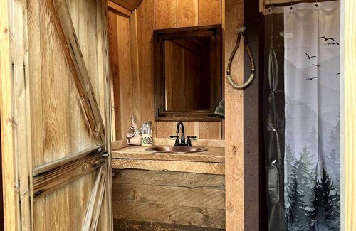 Cameron Other | Camping ∙ 1 bedroom ∙ 4 guests