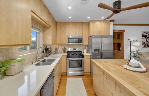 University Heights House | Canyonview - Near Balboa Park - San Diego