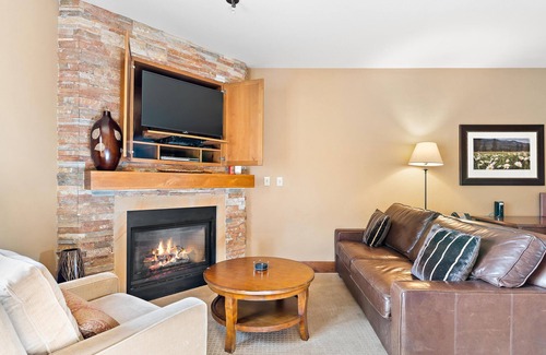 Tamarack Condo | Captivating King Studio|Jet Tub and Fireplace