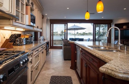 Mission Beach House | Casa Ballena, Luxury On The Bay!