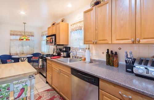 Coeur d'Alene House | Charming Retreat Nestled in Downtown Coeur D' Alene with a Sports Cellar
