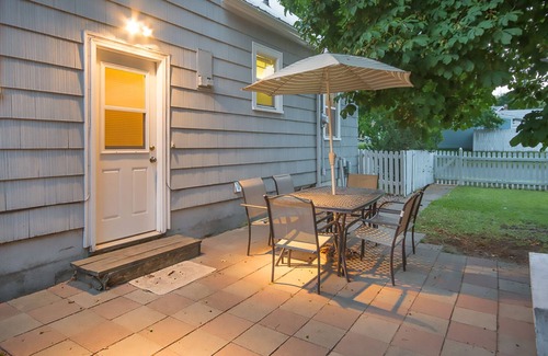Coeur d'Alene House | Charming Retreat Nestled in Downtown Coeur D' Alene with a Sports Cellar