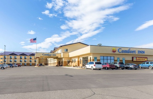 Shelby Hotel | Comfort Inn & Suites Gateway to Glacier National Park