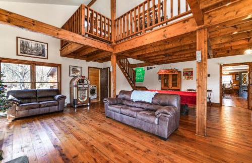 Mount Union House | Cozy Mount Union Cabin with Fire Pit and River Access