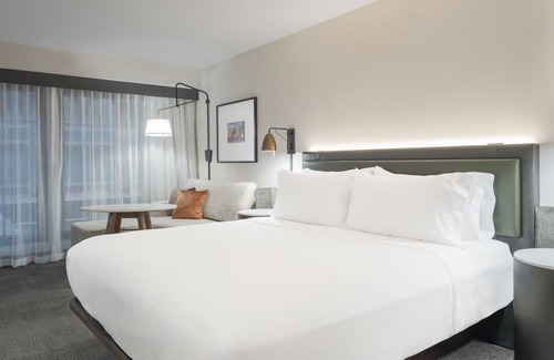 Wholesale District Hotel | Crowne Plaza Indianapolis-Dwtn-Union Stn by IHG