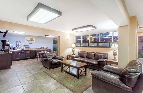 Jackson Hotel | Days Inn by Wyndham Jackson