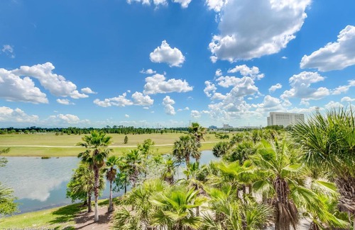 Florida Central Atlantic Coast Apartment | Deluxe Condo wLakeview, minutes from Universal