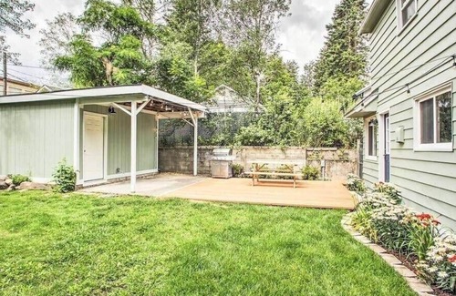 Garden District House | Downtown w/Game Room & Private Yard