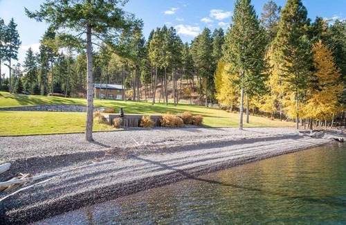 Angel Point House | Enjoy Flathead Lake! Brand New must see Dock!