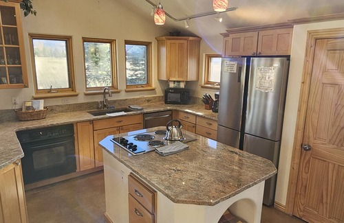 Driggs House | Fantastic Western-Style Lodge Home with Hot Tub, Just off Ski Hill Road