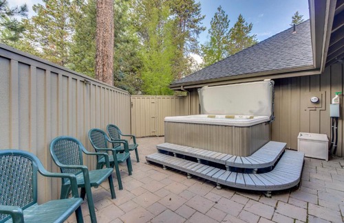 Sunriver House | Five Iron Lane 05 | Discover Sunriver