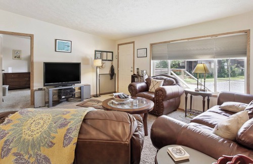 Fort Smith House | Fort Smith Vacation Rental Near Bighorn River