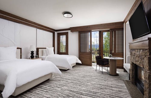 Teton Village Hotel | Four Seasons Resort Jackson Hole