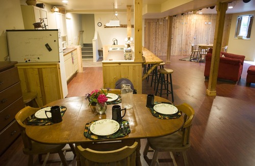 Columbia Falls Apartment | Glacier National Park family-friendly flat