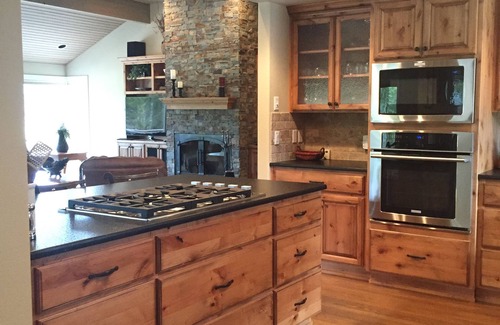 Sunriver House | Golf Course, SHARC Passes, BBQ, WiFi, Mt Batch, Desch River, Tennis, Bike Paths