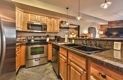 Park City Condo | Great Location & Luxury Amenities with Year-Round Recreation Access! Park City Silverado Lodge