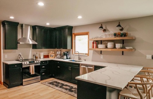 Columbia Falls House | Grizzly Bear Lodge - Your Glacier Get-a-way