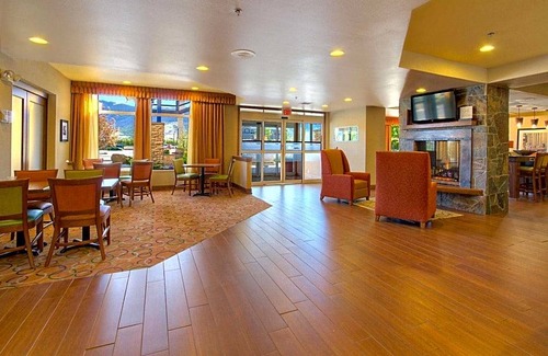 Butte Hotel | Hampton Inn Butte
