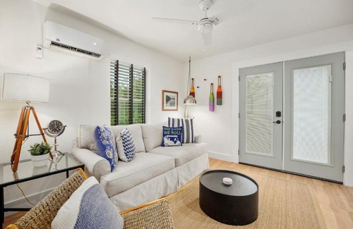 Downtown Historic District House | Historic Dream - Unit C