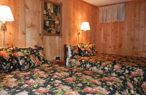 Witmer Cabin | Homestead Lodging