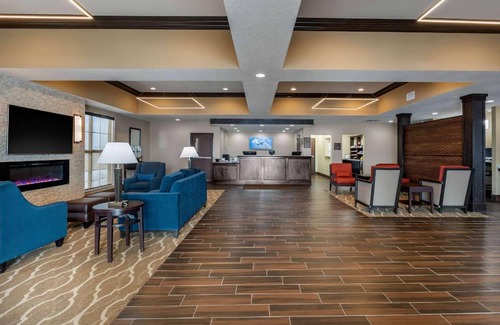 Cedar Rapids - Iowa City Hotel | Hotel ∙ 127 guests