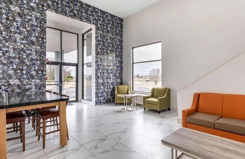 Sulphur Springs Hotel | Hotel ∙ 4 guests