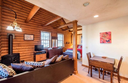 Fredericktown House | House ∙ 1 bedroom ∙ 3 guests