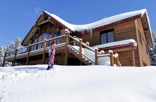 Big Sky House | House ∙ 2 bedrooms ∙ 5 guests