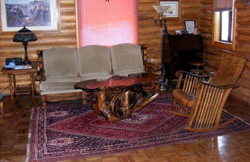 Columbus House | House ∙ 2 bedrooms ∙ 6 guests