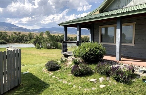 Livingston House | House ∙ 4 bedrooms ∙ 10 guests