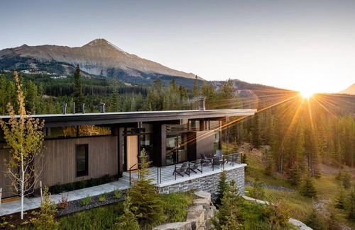 Big Sky House | House ∙ 4 bedrooms ∙ 10 guests