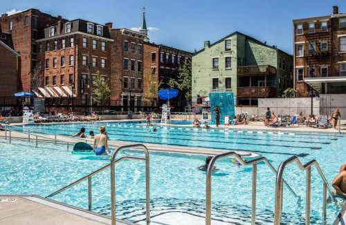 Over-the-Rhine House | House ∙ 5 bedrooms ∙ 16 guests