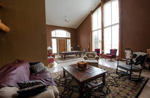 Livingston House | House ∙ 5 bedrooms ∙ 12 guests