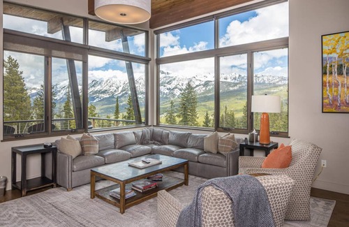 Big Sky House | House ∙ 6 bedrooms ∙ 14 guests