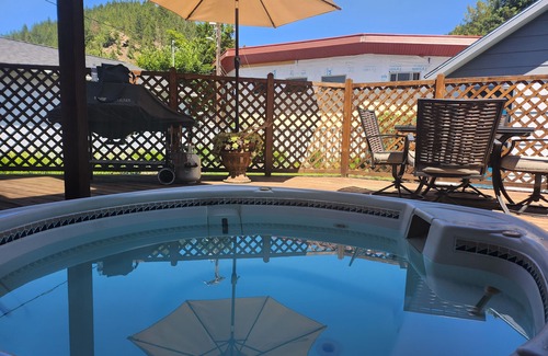 Kellogg House | Idahaus- Pet Friendly, Hot Tub, Sauna, Rec Room