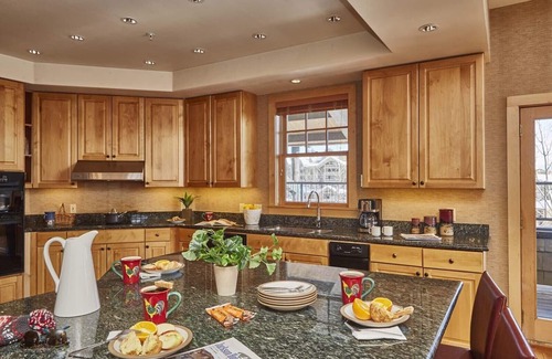 Teton Village Condo | JHRL - Cody House 1A - Incredible Base Location